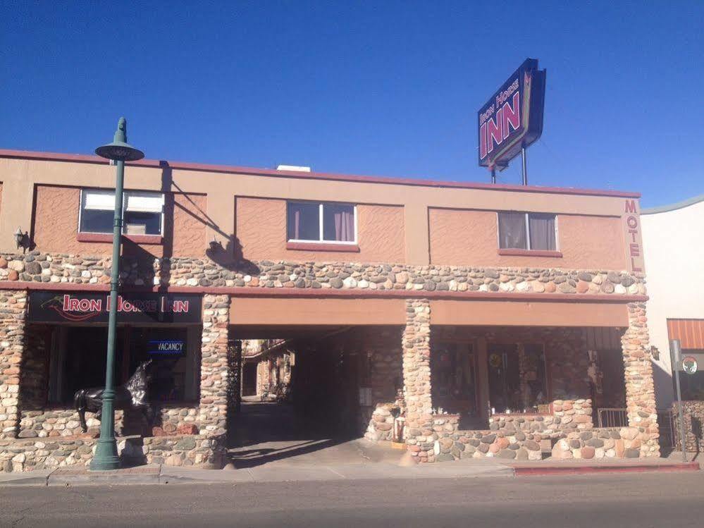 Iron Horse Inn Cottonwood Exterior photo